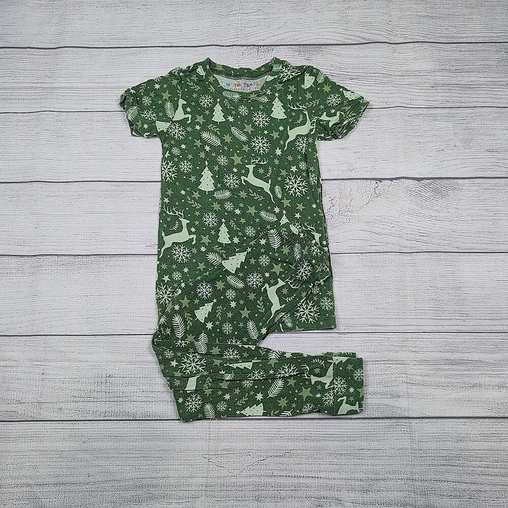3/4 Dot Dot Smile Holiday Pajamas